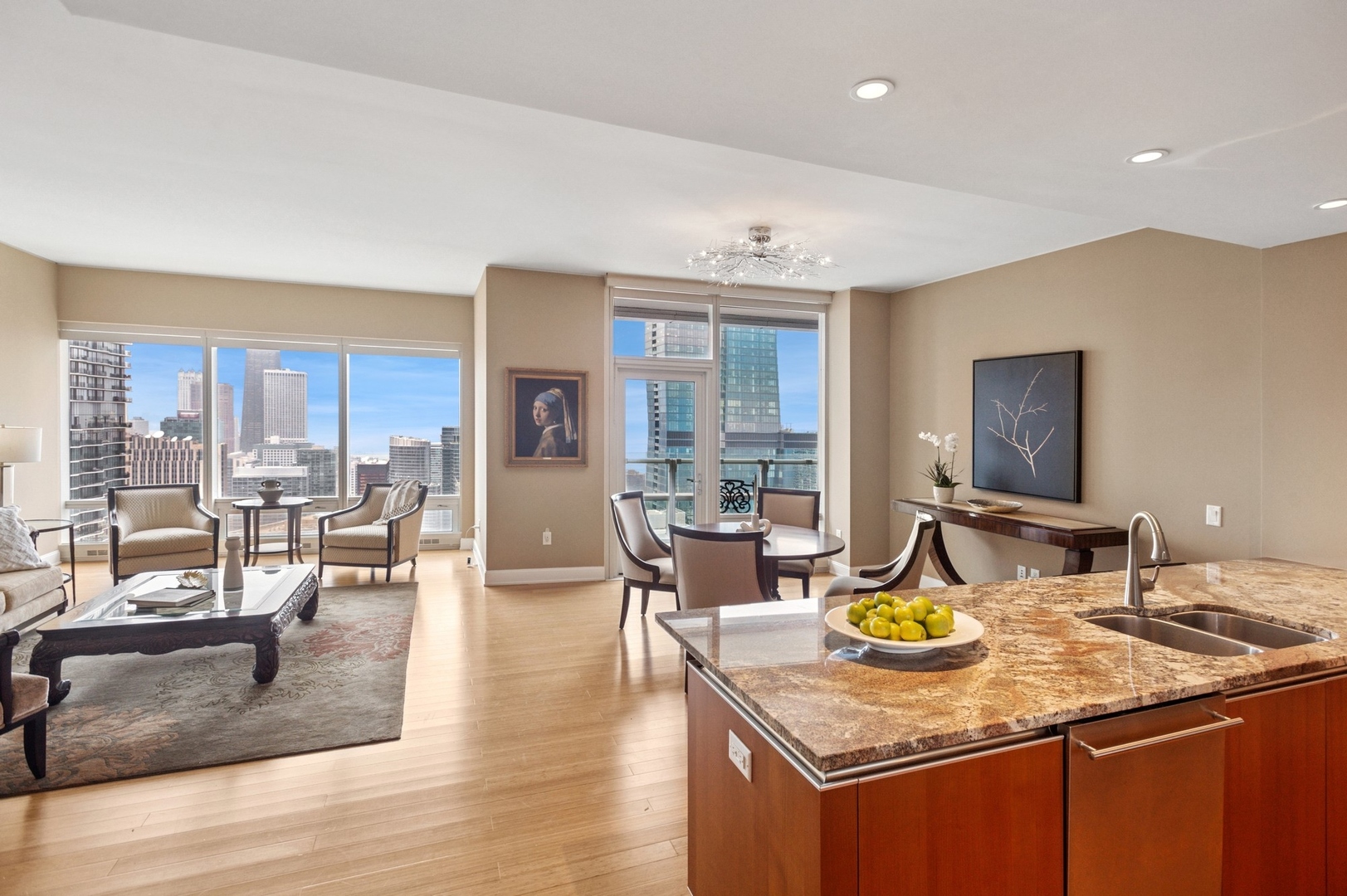 340 E Randolph St #5504 Chicago, IL 60601