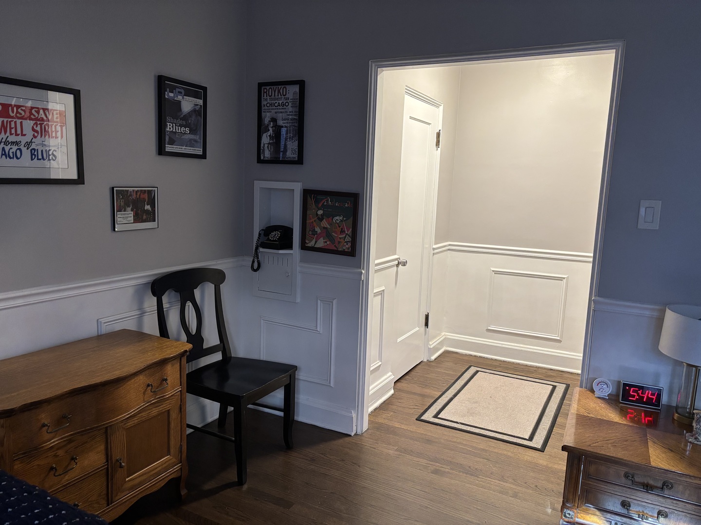 1111 Holley Ct #113 Oak Park, IL 60301