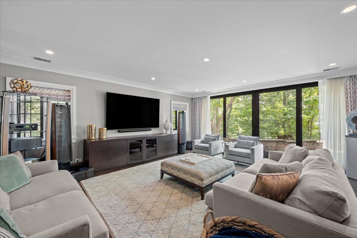 117 Belle Ave Highland Park, IL 60035