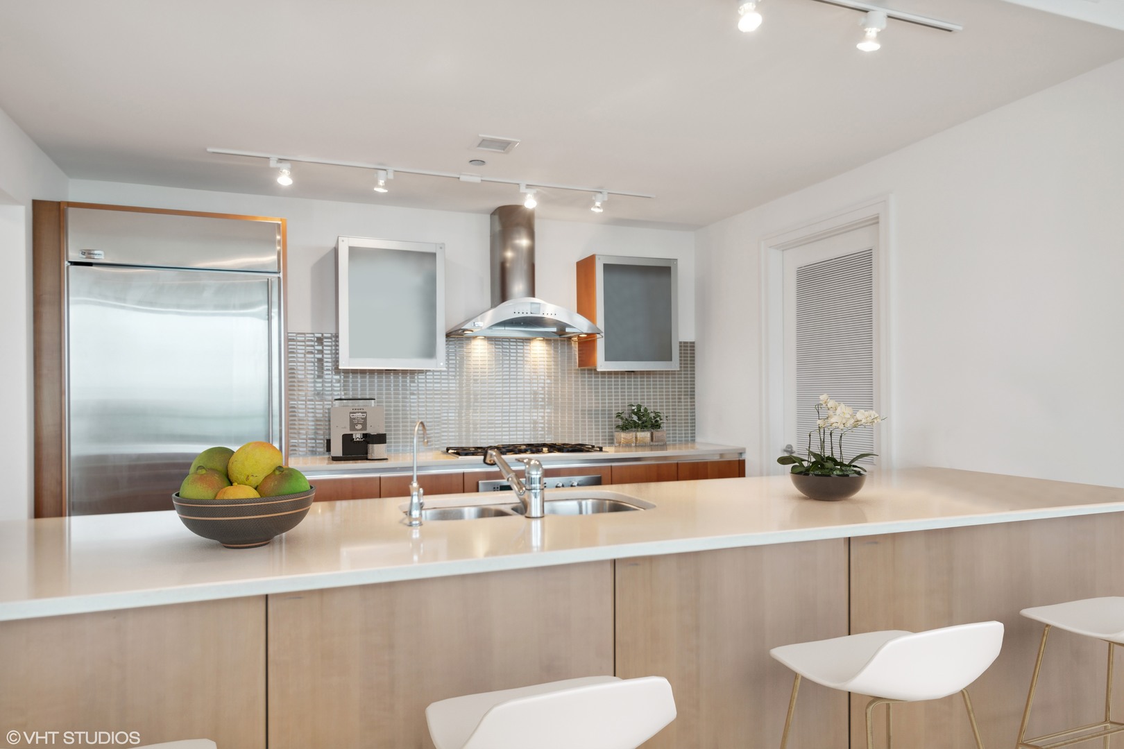 340 E Randolph St #803 Chicago, IL 60601