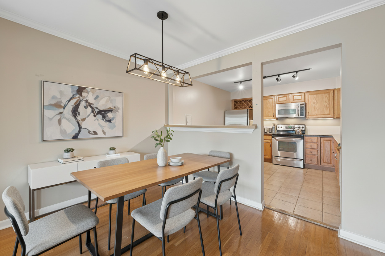 2033 Sherman Ave #409 Evanston, IL 60201