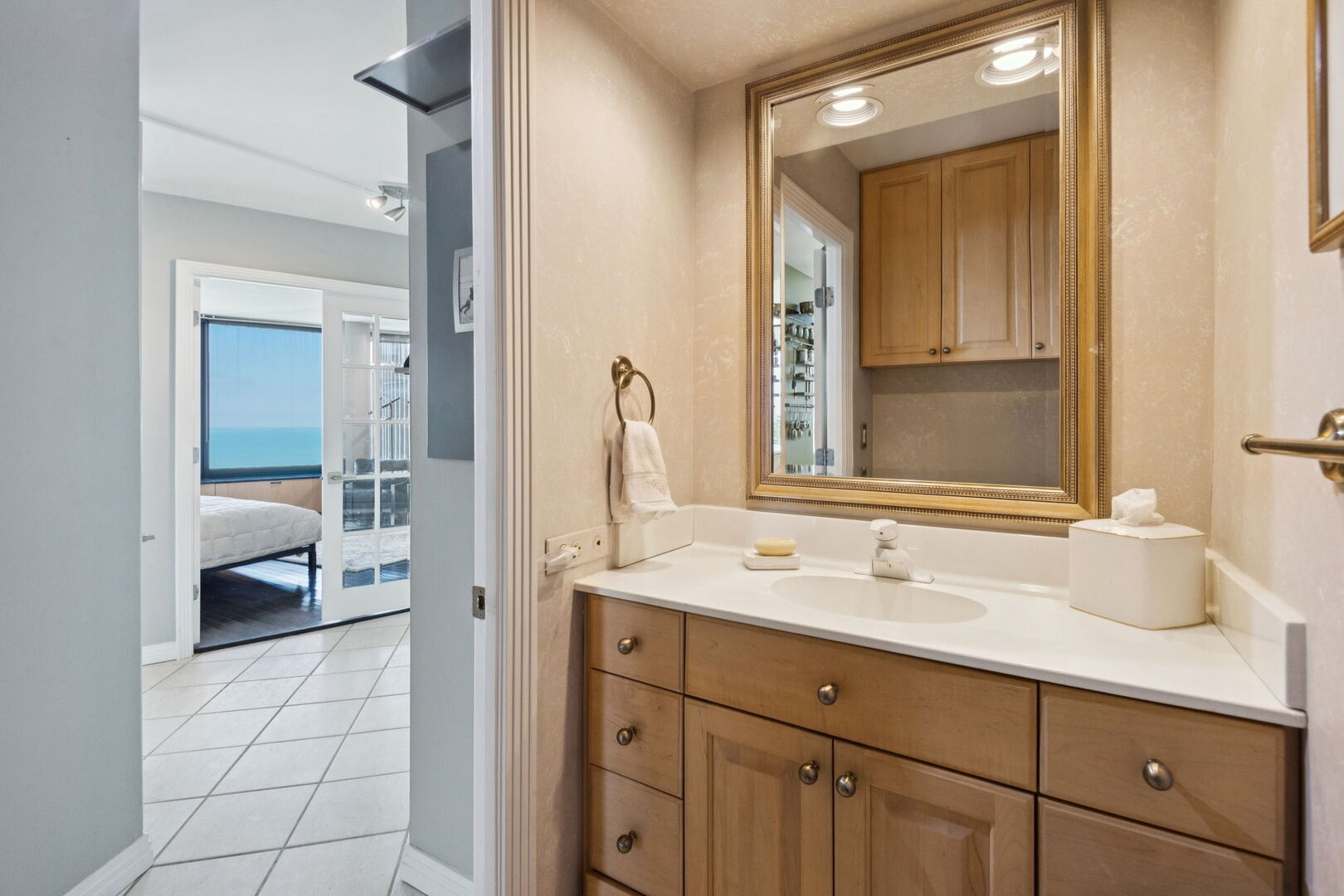 155 N Hbr Dr #5404 Chicago, IL 60601