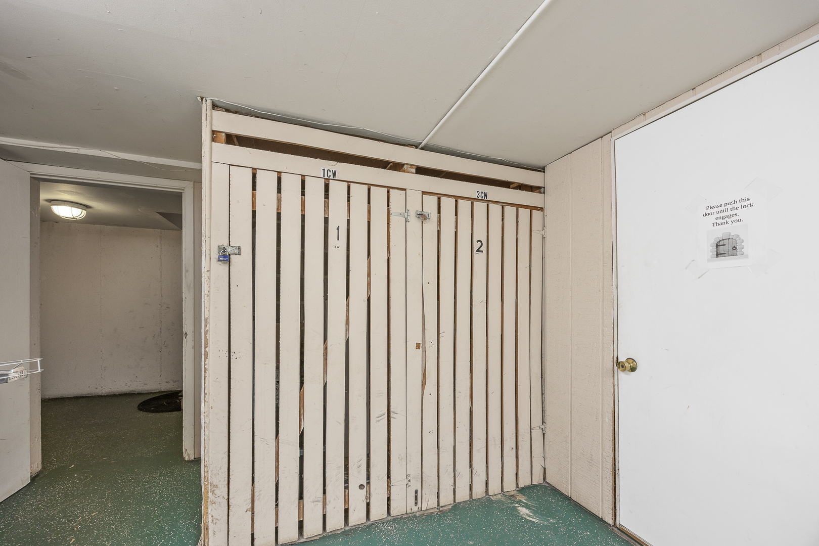 301 Chicago Ave #3CW Oak Park, IL 60302