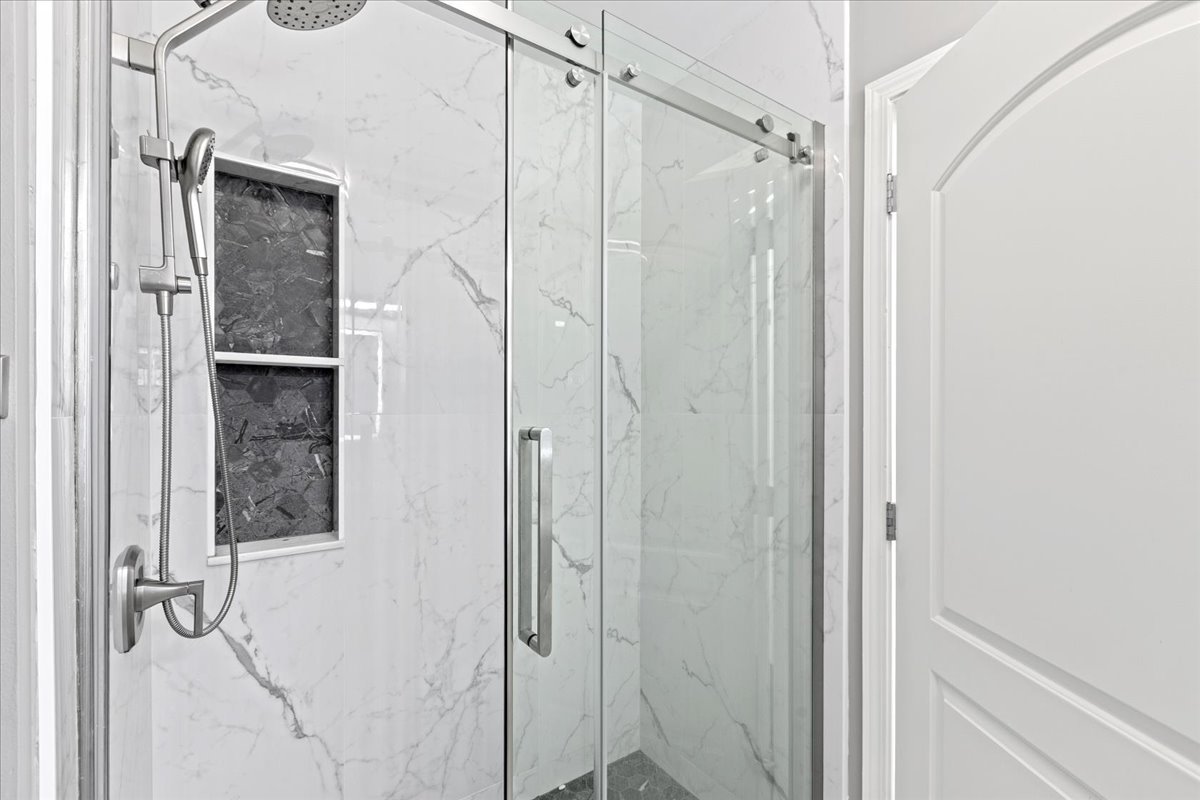 420 E Waterside Dr #1912 Chicago, IL 60601