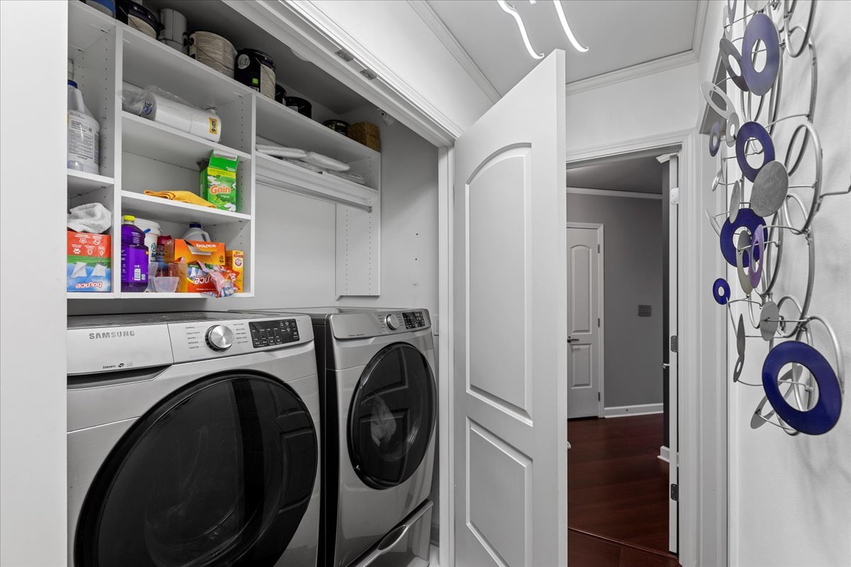 420 E Waterside Dr #1912 Chicago, IL 60601