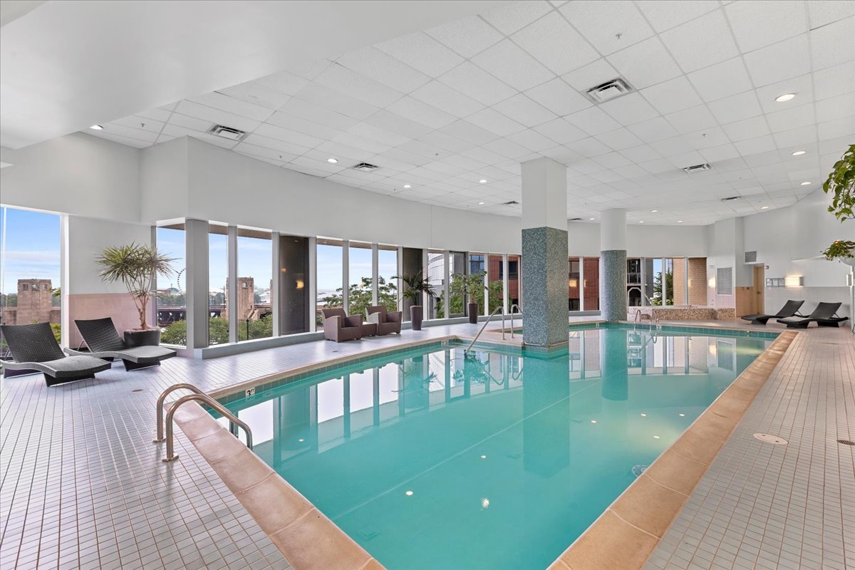 420 E Waterside Dr #1912 Chicago, IL 60601