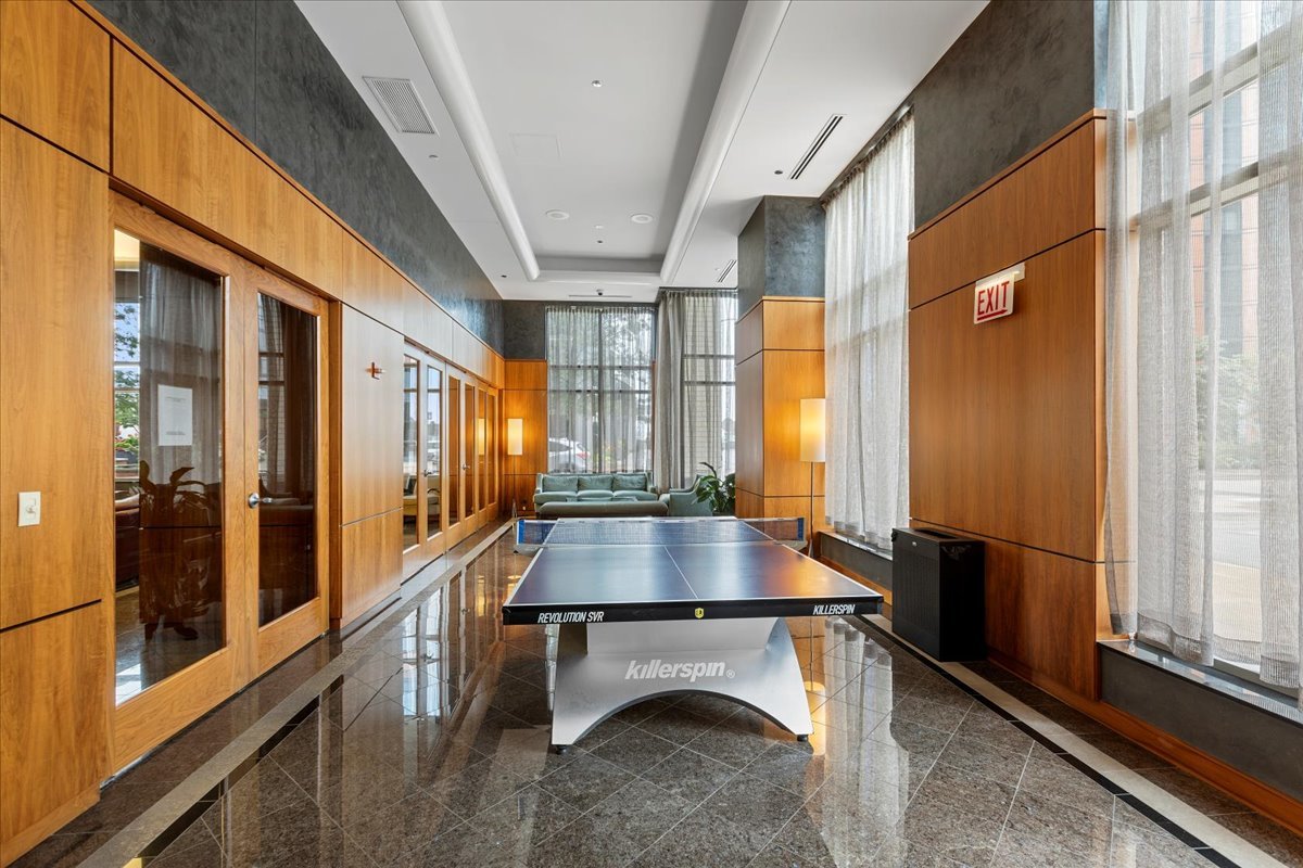 420 E Waterside Dr #1912 Chicago, IL 60601