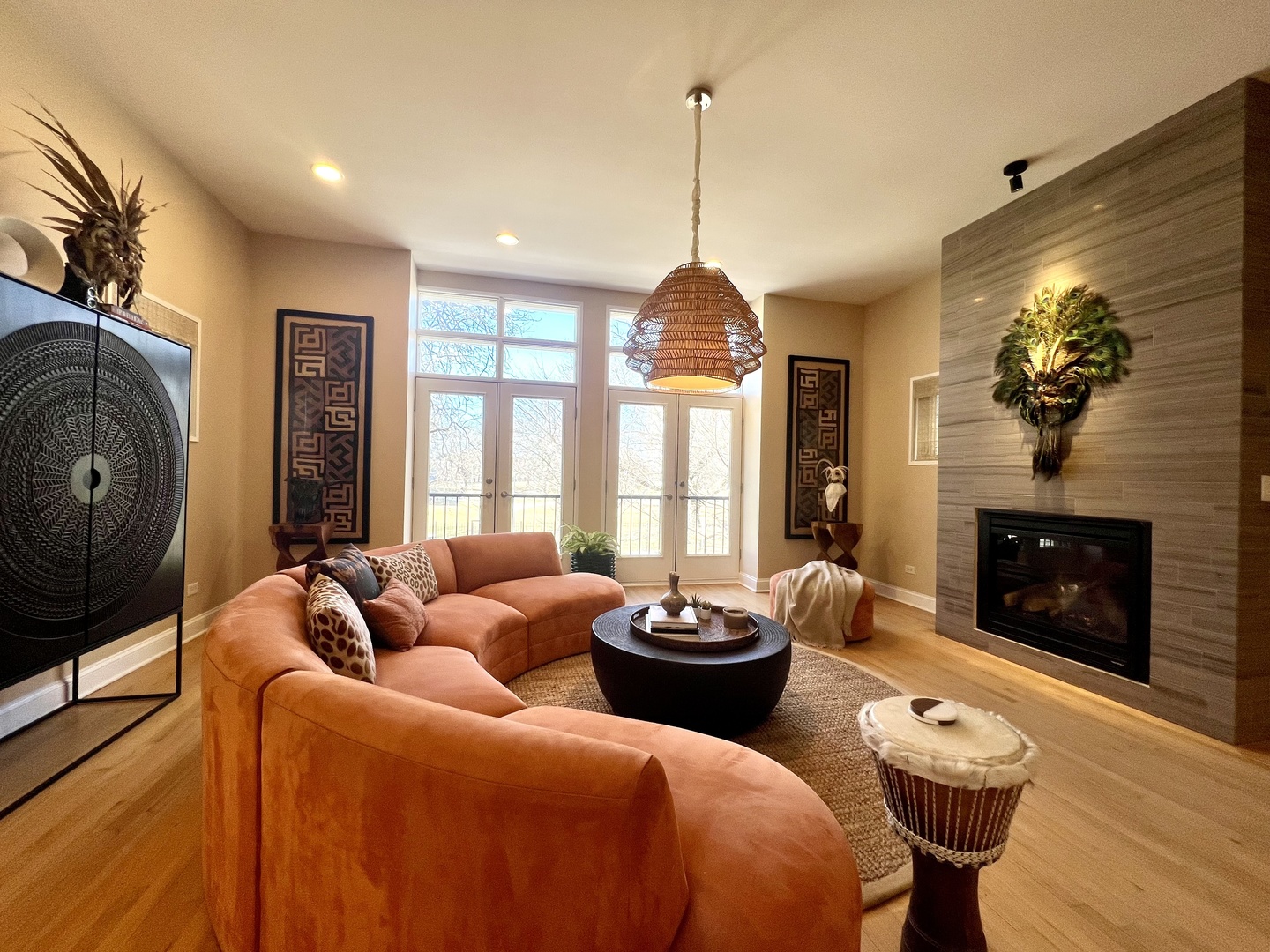 3211 S Rhodes Ave Chicago, IL 60616