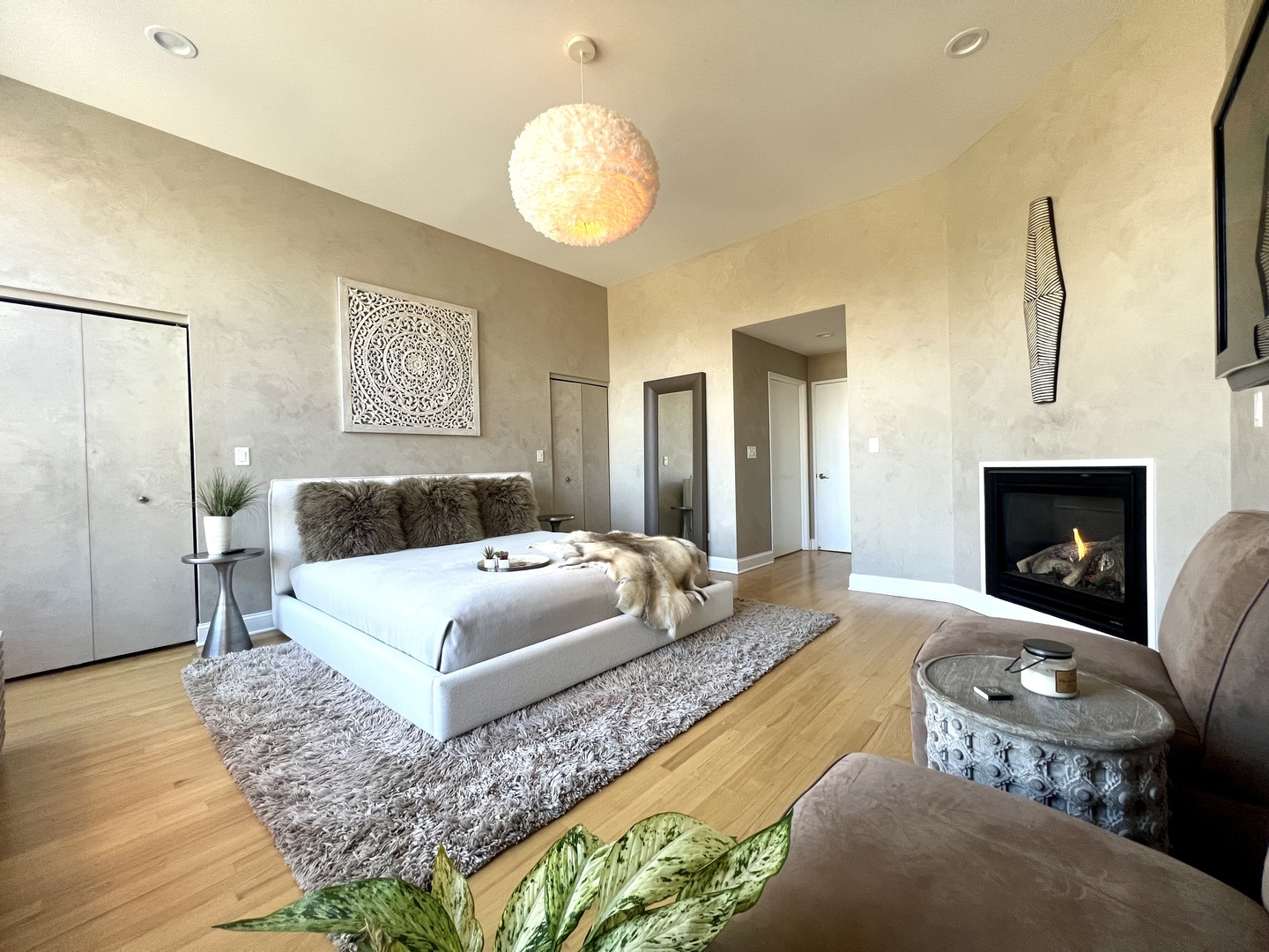 3211 S Rhodes Ave Chicago, IL 60616