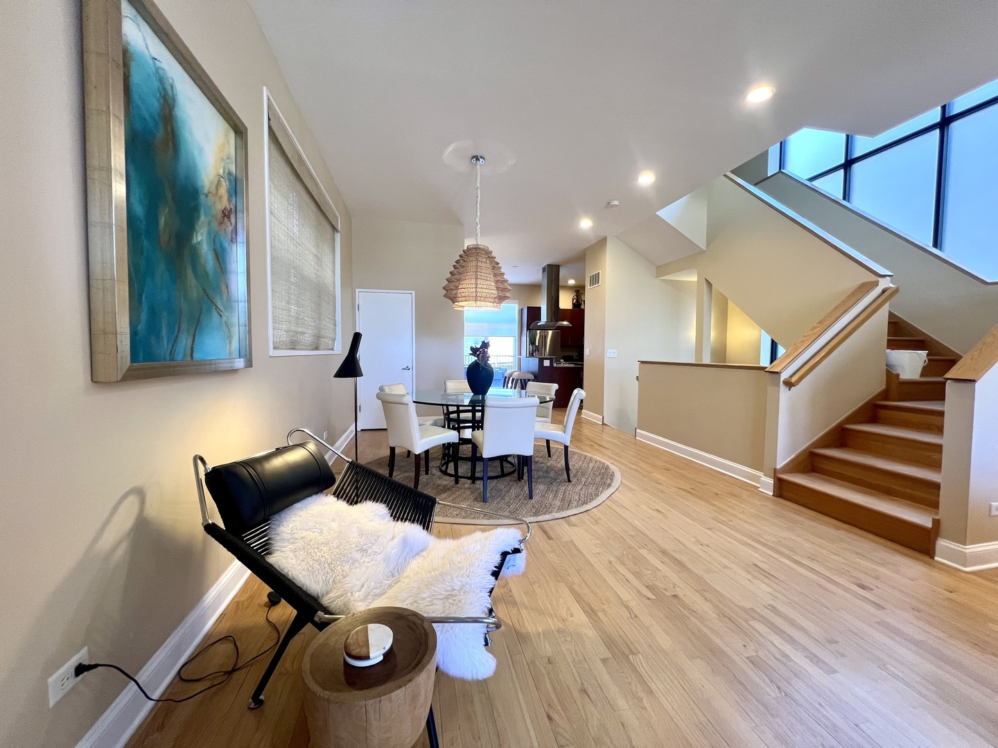 3211 S Rhodes Ave Chicago, IL 60616