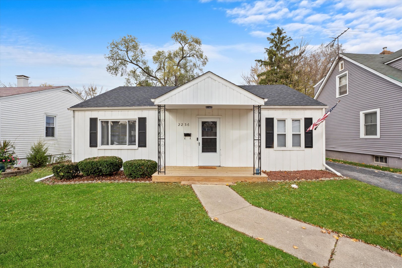 2236 Willow Rd