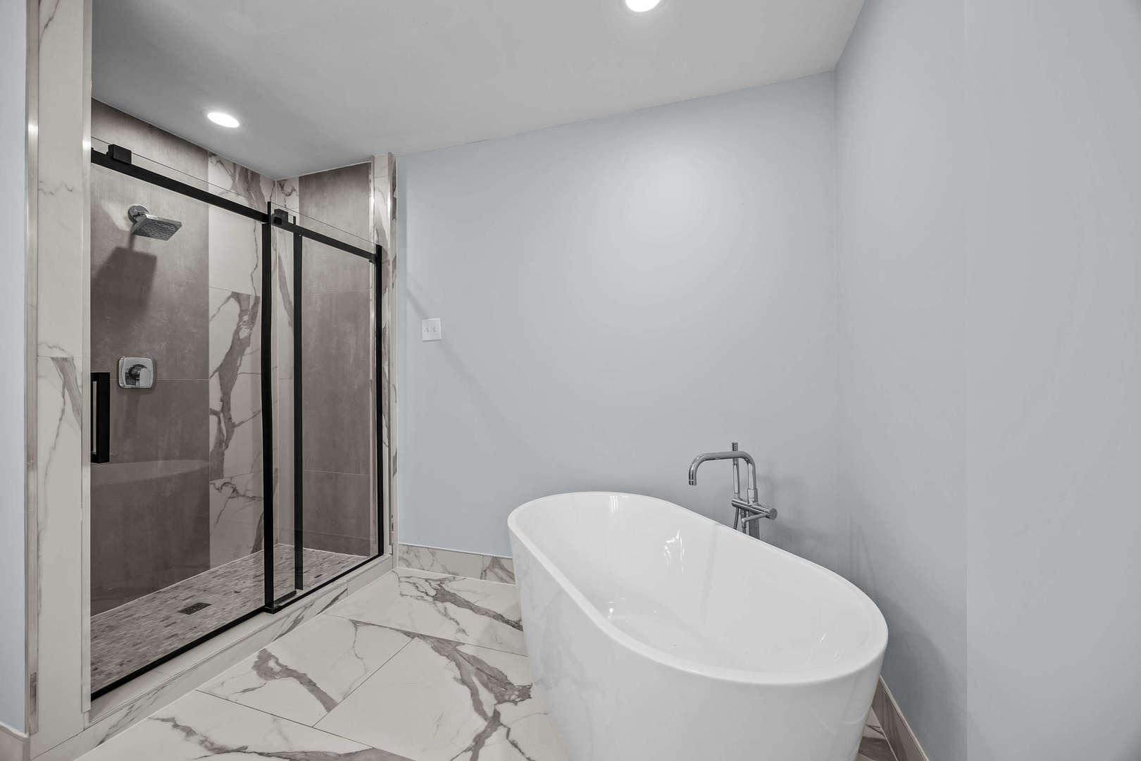 1101 S OAK Park Ave Oak Park, IL 60304