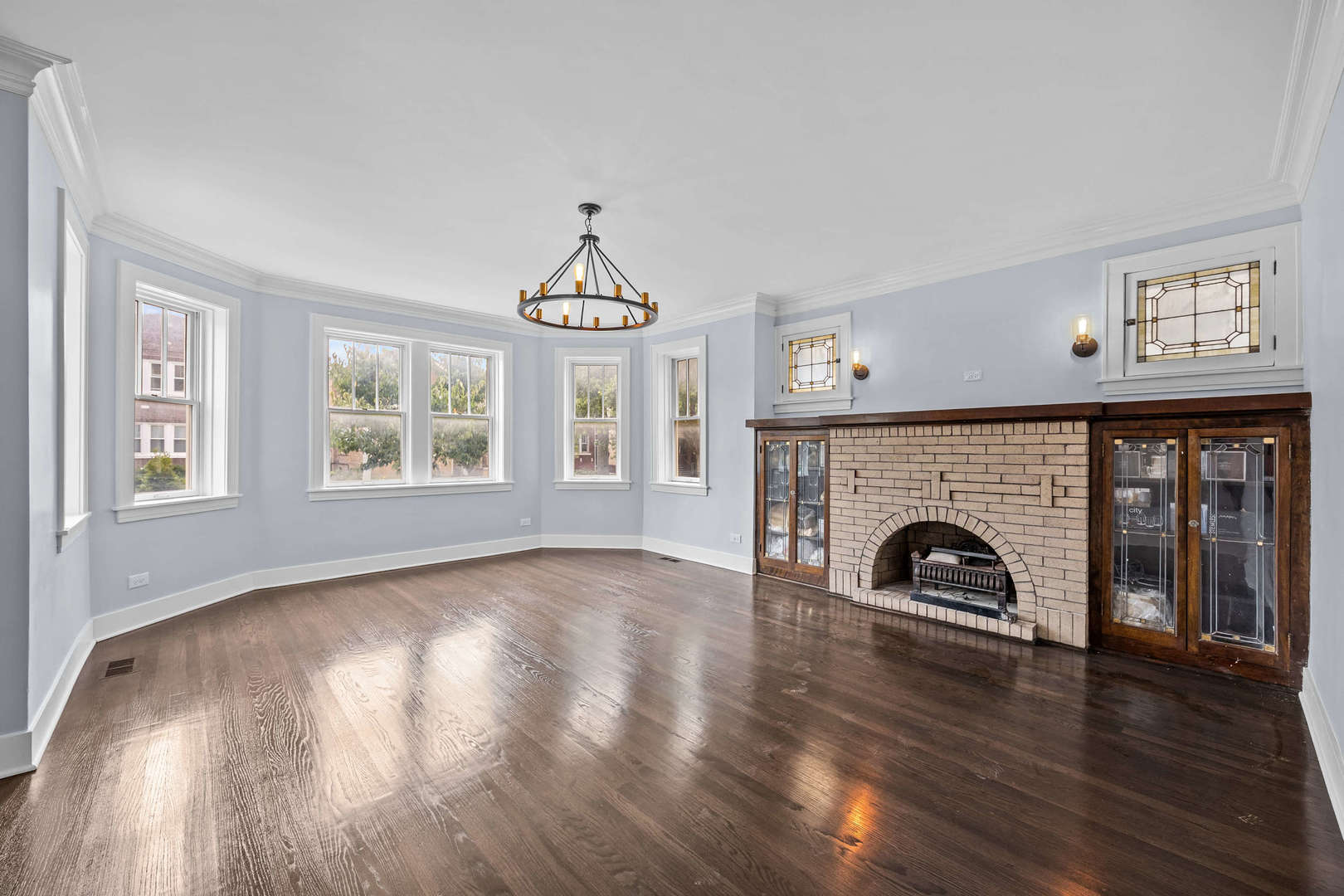 1101 S OAK Park Ave Oak Park, IL 60304