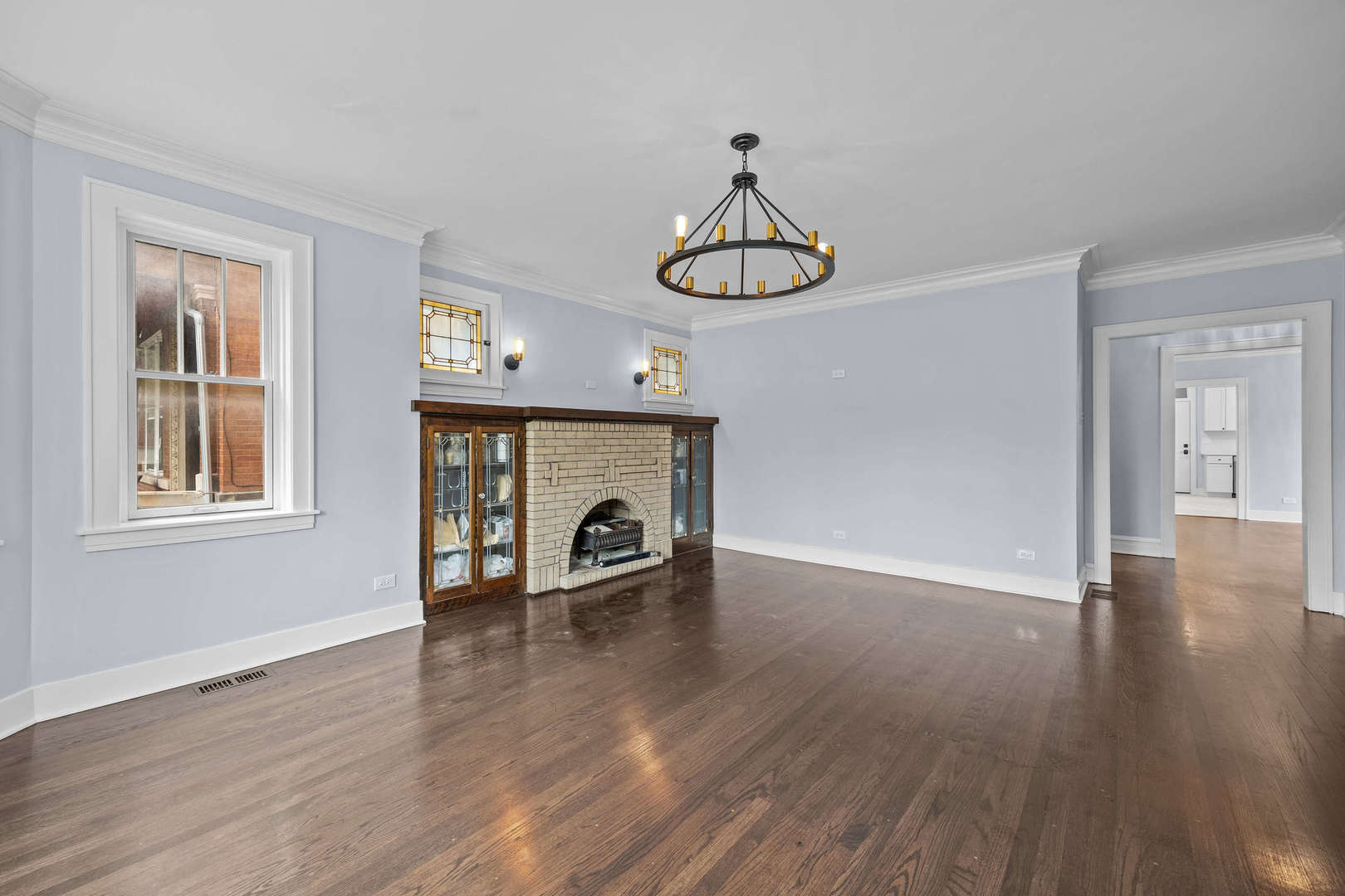 1101 S OAK Park Ave Oak Park, IL 60304