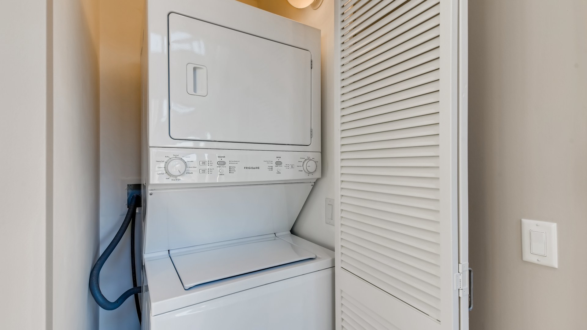 635 N Dearborn St #2803 Chicago, IL 60654