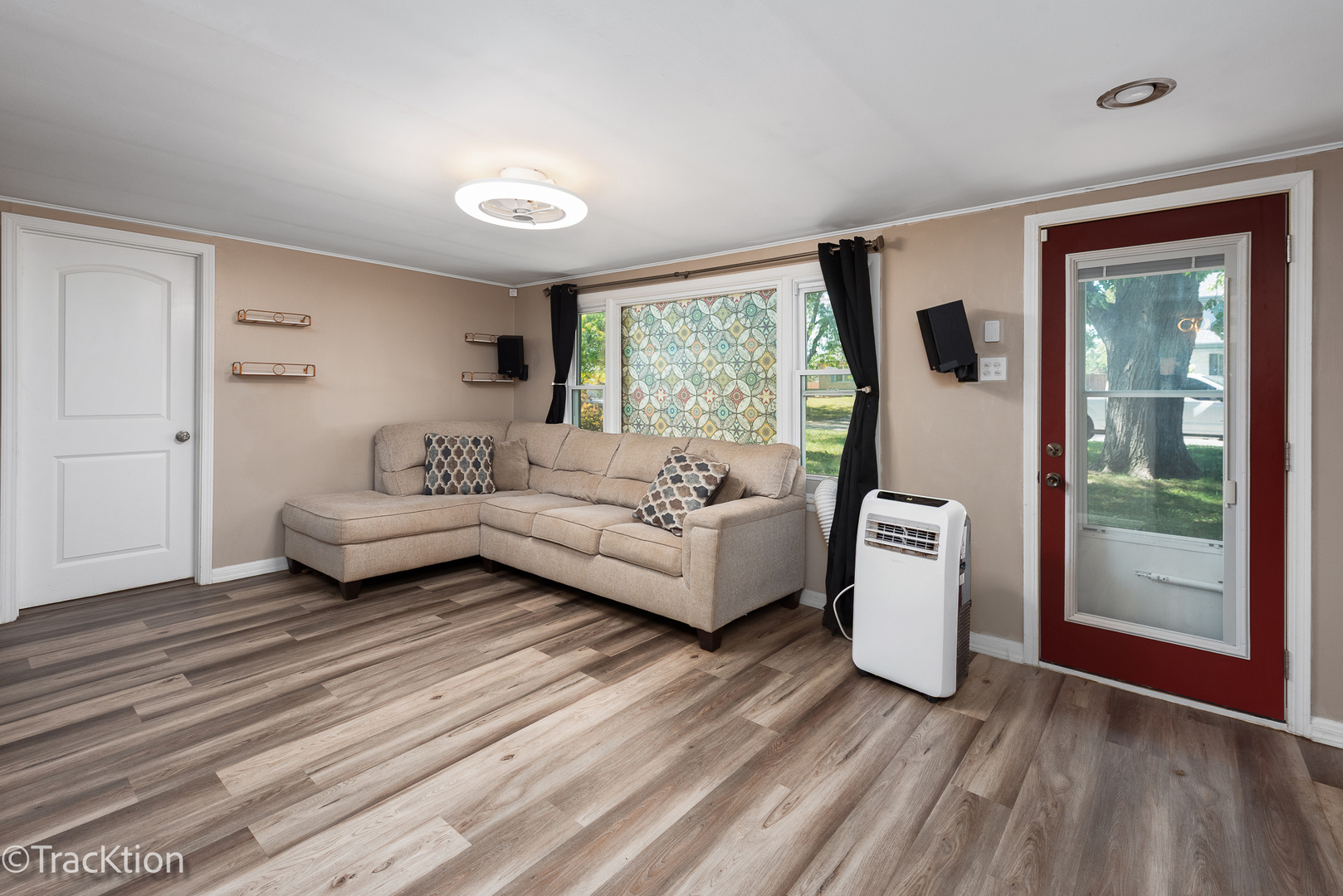 1314 Catherine St Joliet, IL 60435