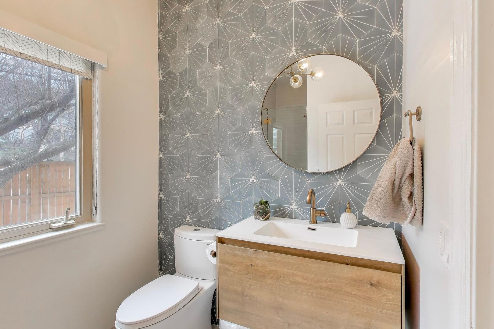 70 Spencer Ct Deerfield, IL 60015