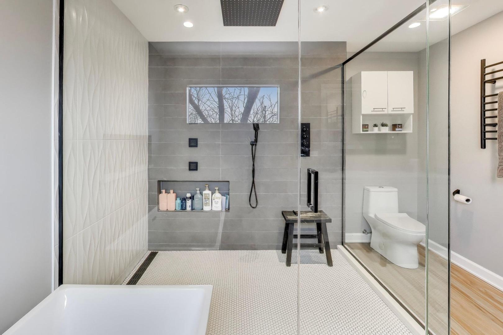 70 Spencer Ct Deerfield, IL 60015