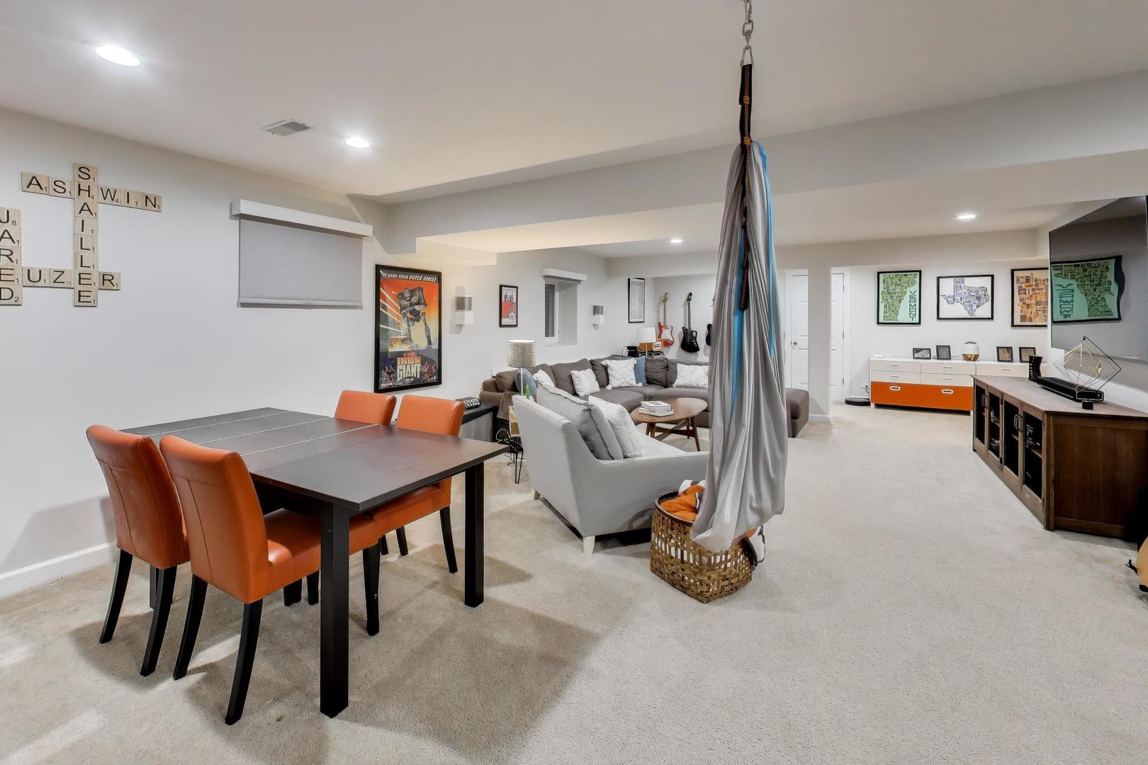 70 Spencer Ct Deerfield, IL 60015