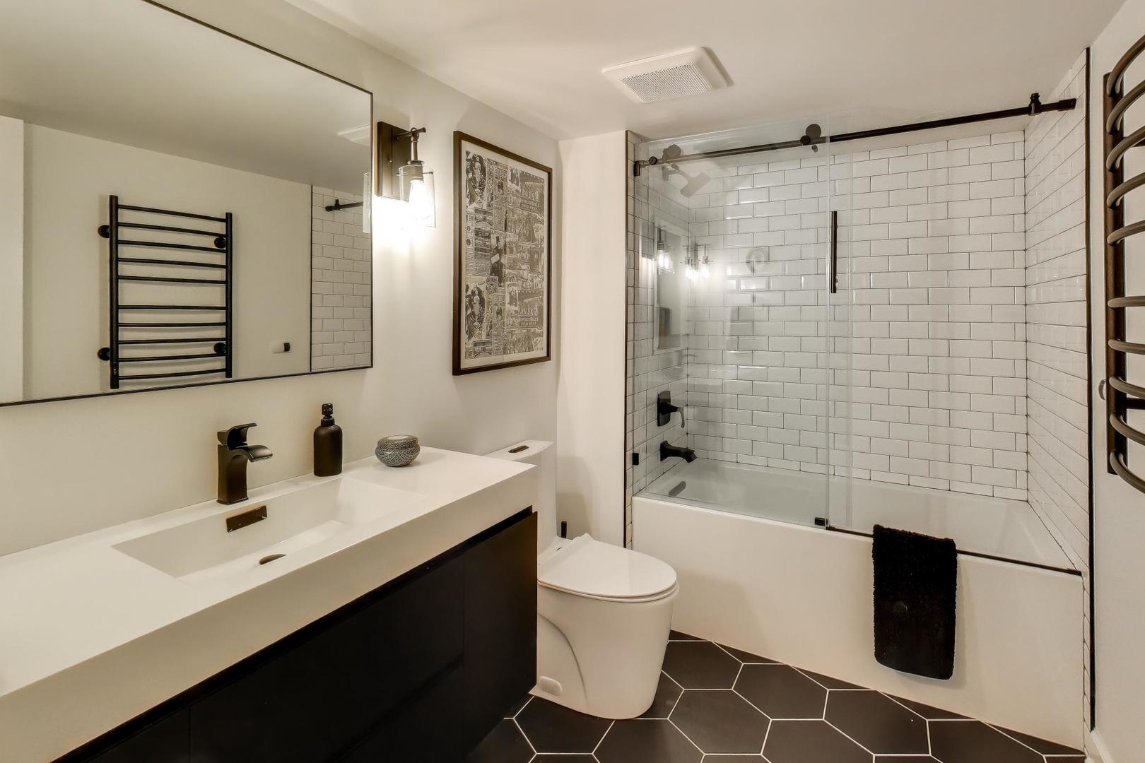 70 Spencer Ct Deerfield, IL 60015