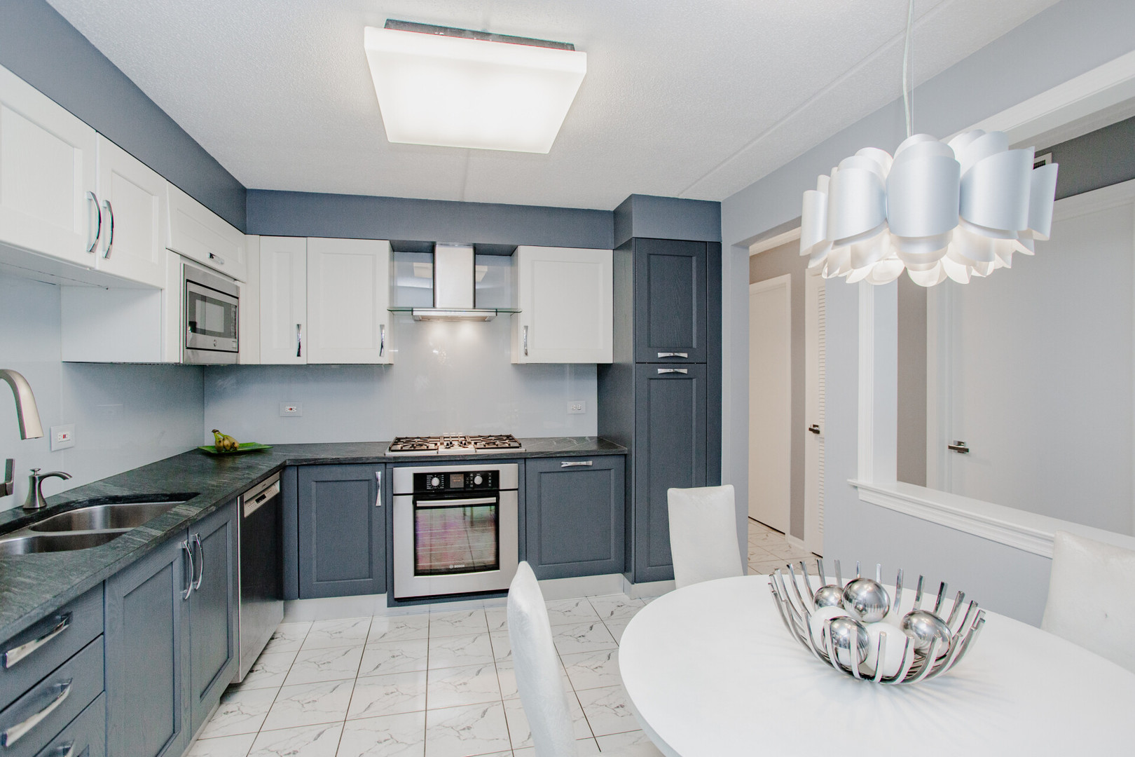 8540 W Foster Ave #504 Norridge, IL 60706