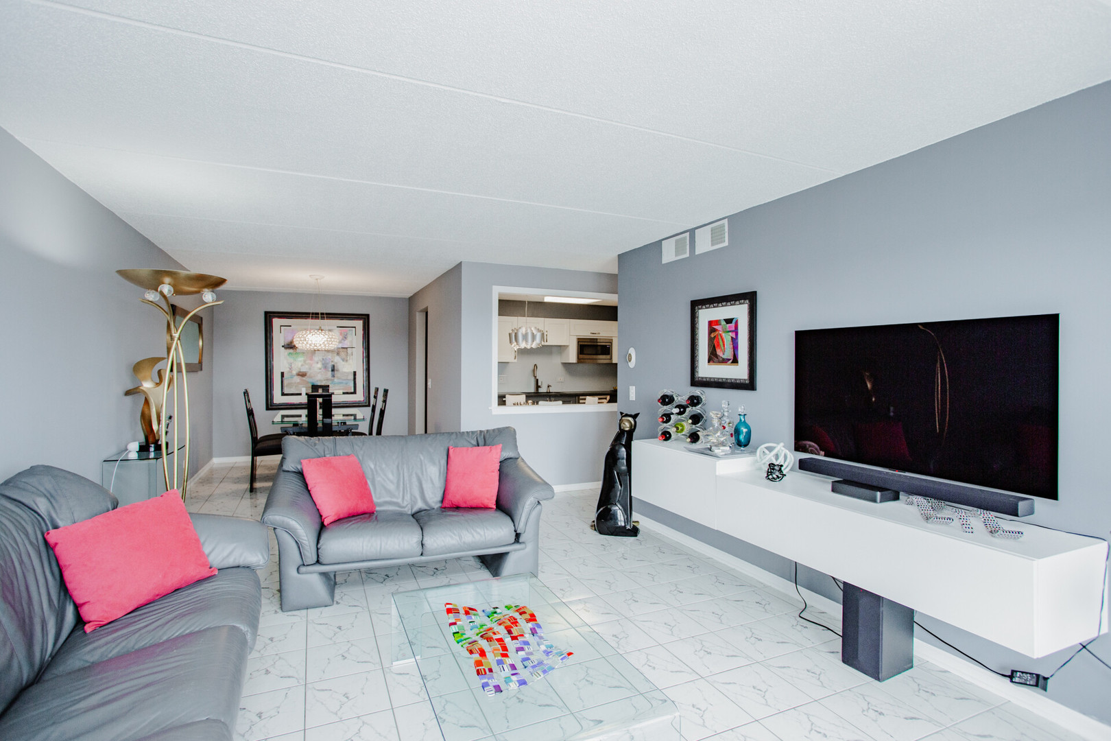 8540 W Foster Ave #504 Norridge, IL 60706