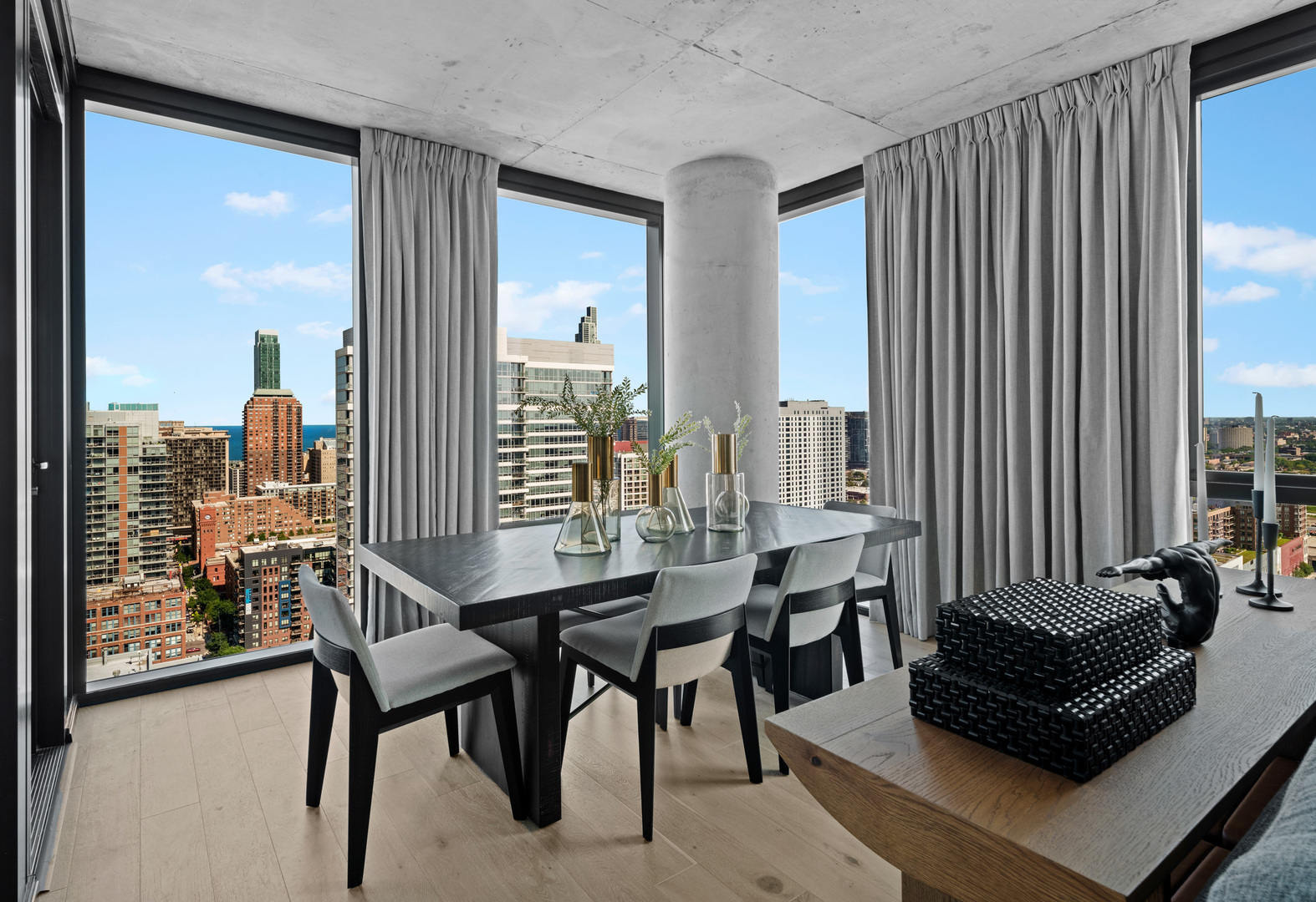 234 W Polk St #3409 Chicago, IL 60607