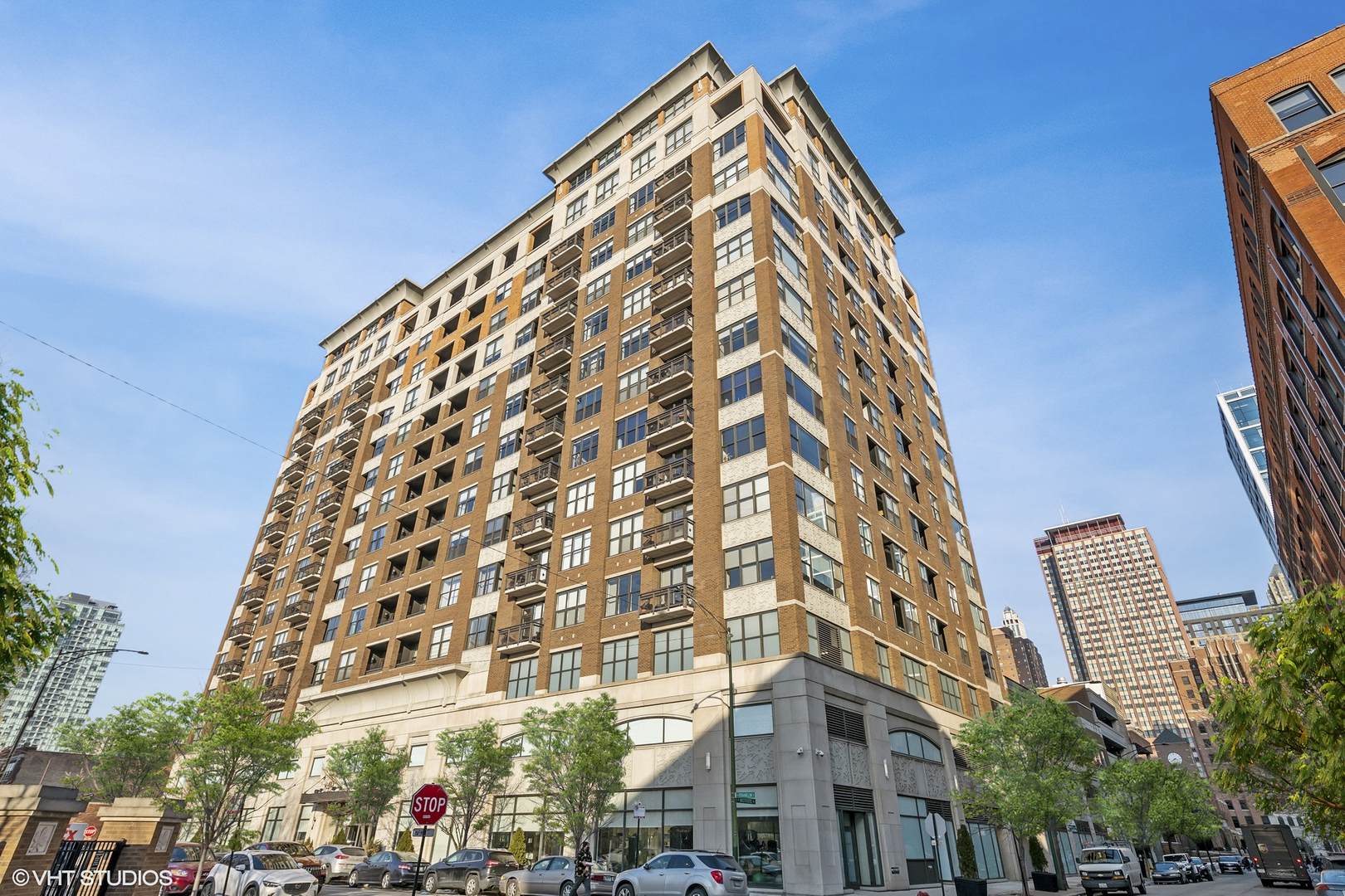 849 N Franklin St #1217