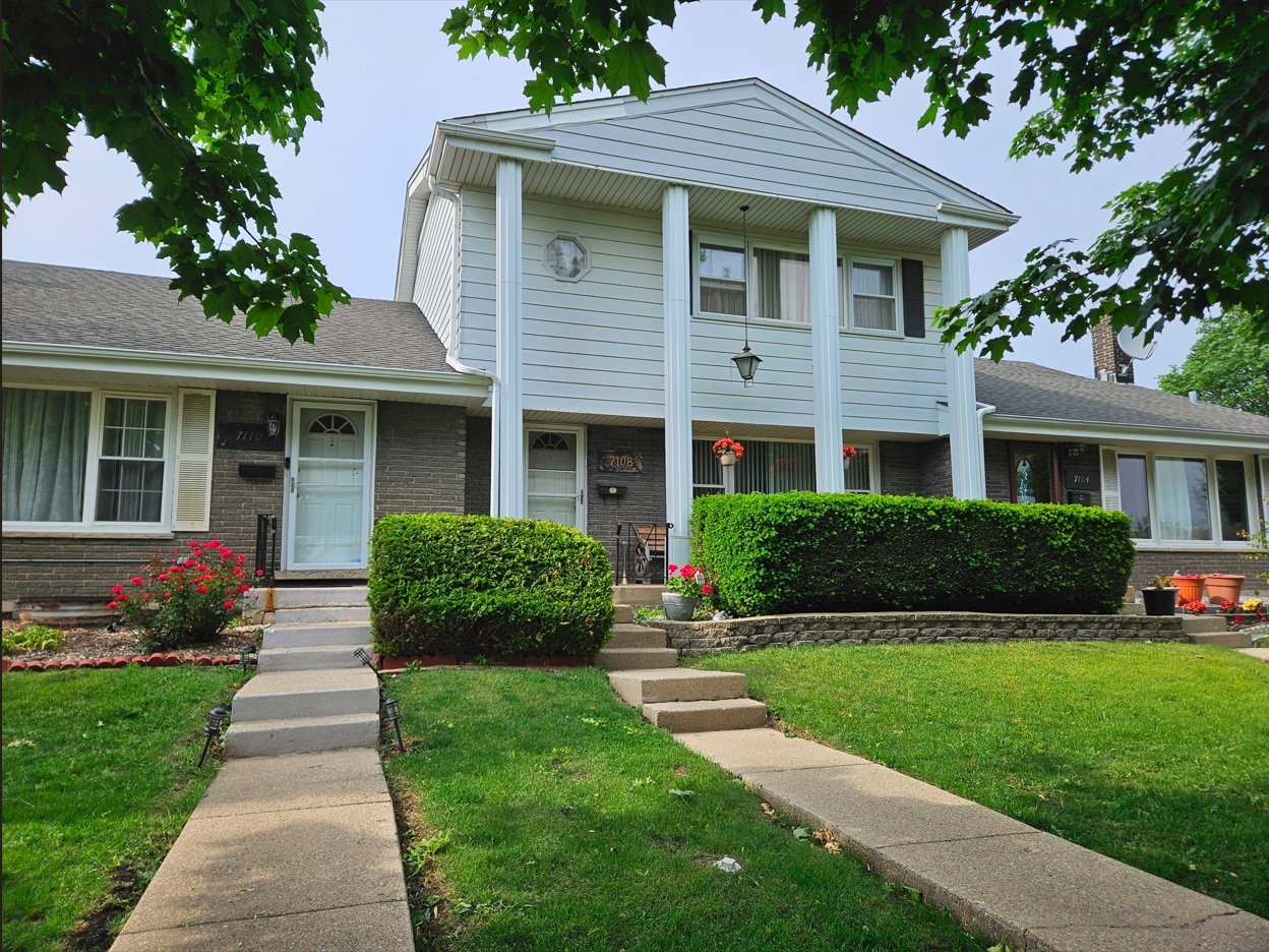 7108 Niles Ave