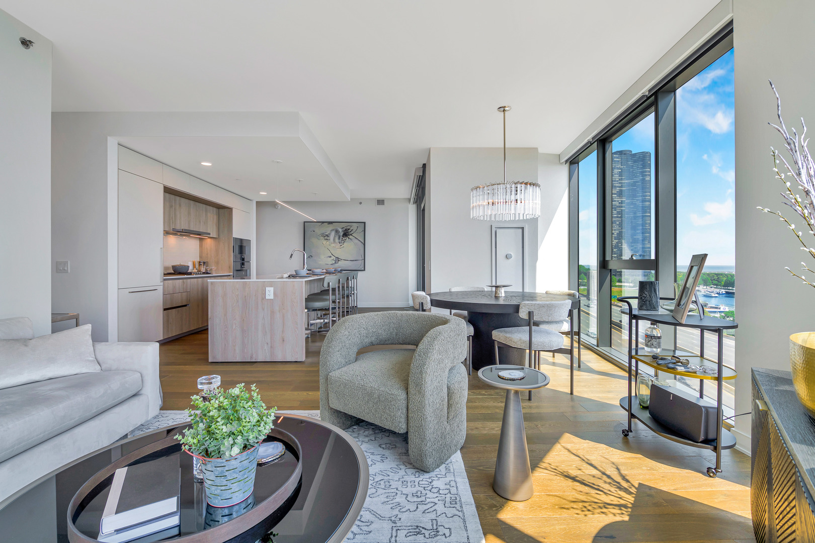 211 N Hbr Dr #2502 Chicago, IL 60601