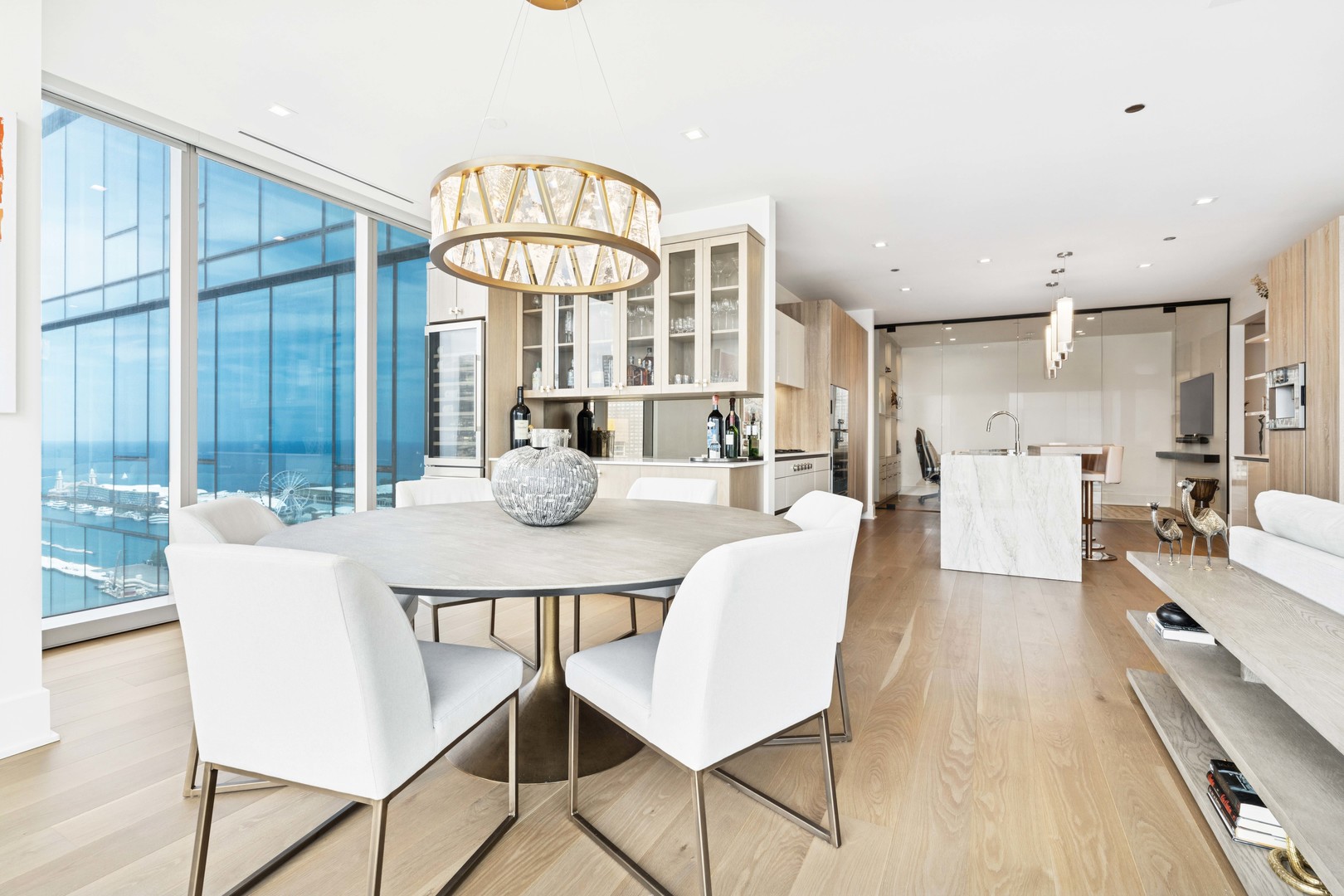 363 E Wacker Dr #2606 Chicago, IL 60601