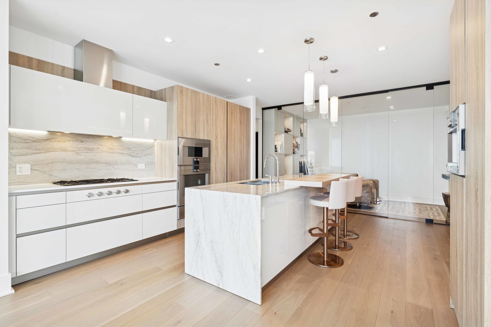 363 E Wacker Dr #2606 Chicago, IL 60601