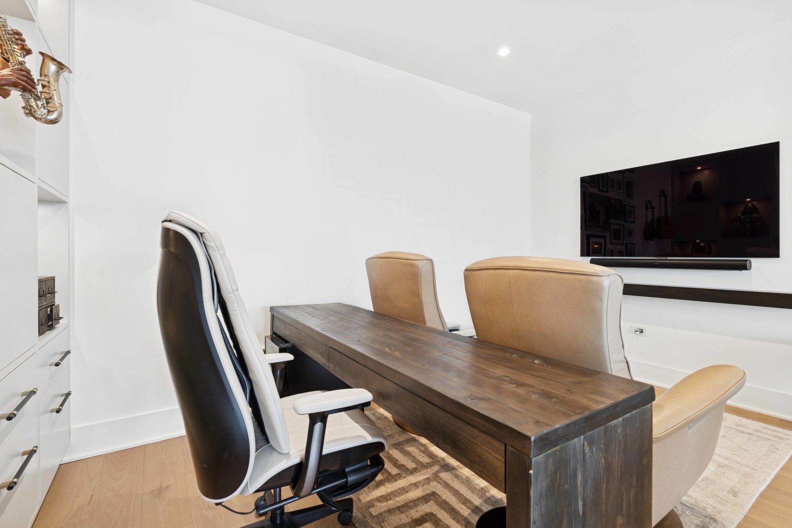 363 E Wacker Dr #2606 Chicago, IL 60601