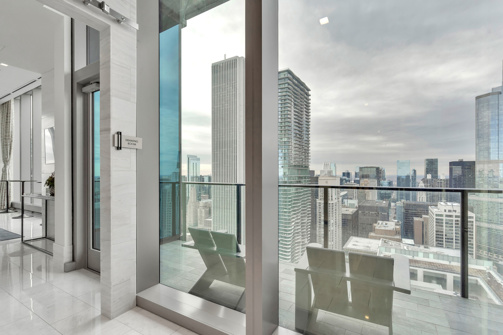 363 E Wacker Dr #1402 Chicago, IL 60601