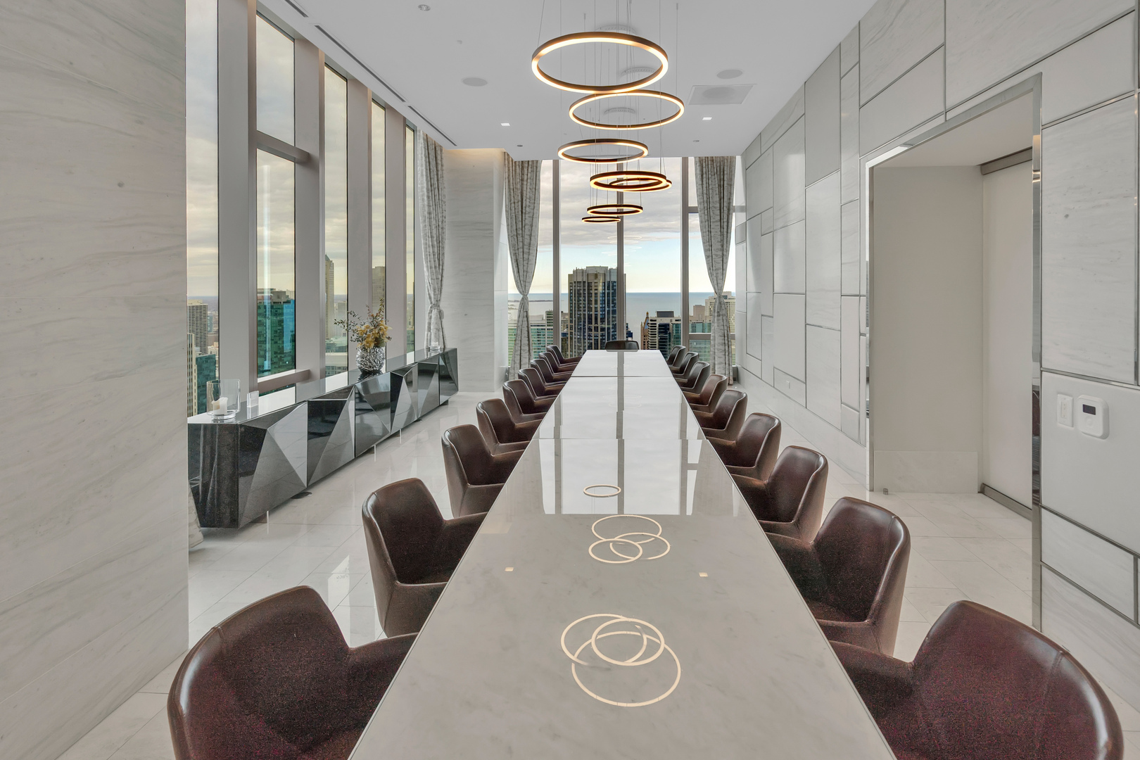 363 E Wacker Dr #1402 Chicago, IL 60601