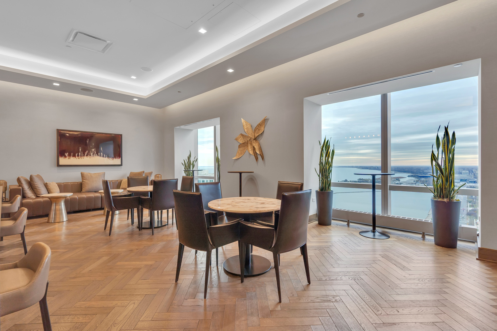 363 E Wacker Dr #1402 Chicago, IL 60601