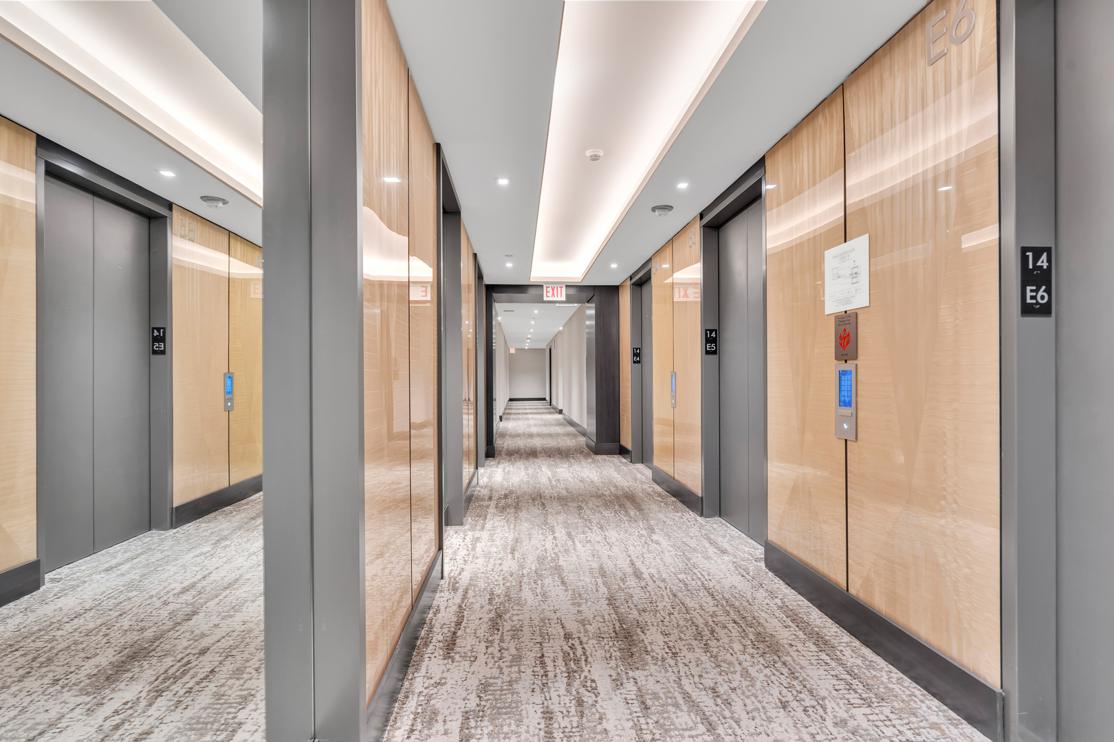 363 E Wacker Dr #1402 Chicago, IL 60601