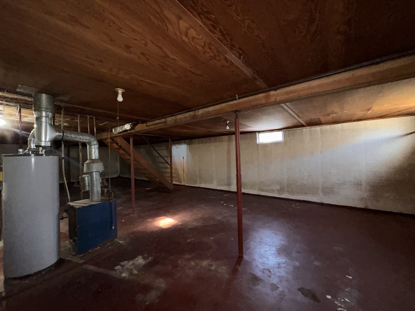 806 NE 3rd St Galva, IL 61434