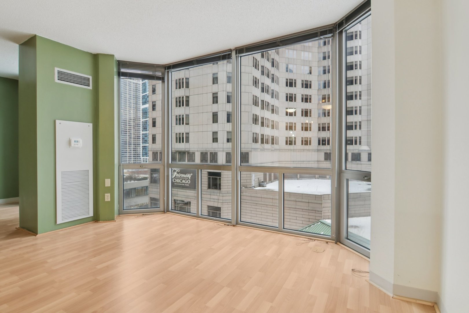 222 N Columbus Dr #711 Chicago, IL 60601