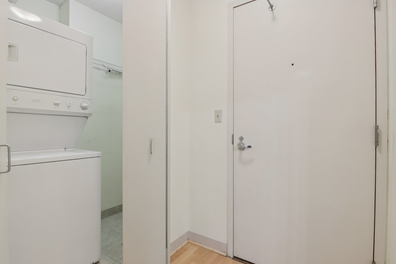 222 N Columbus Dr #711 Chicago, IL 60601