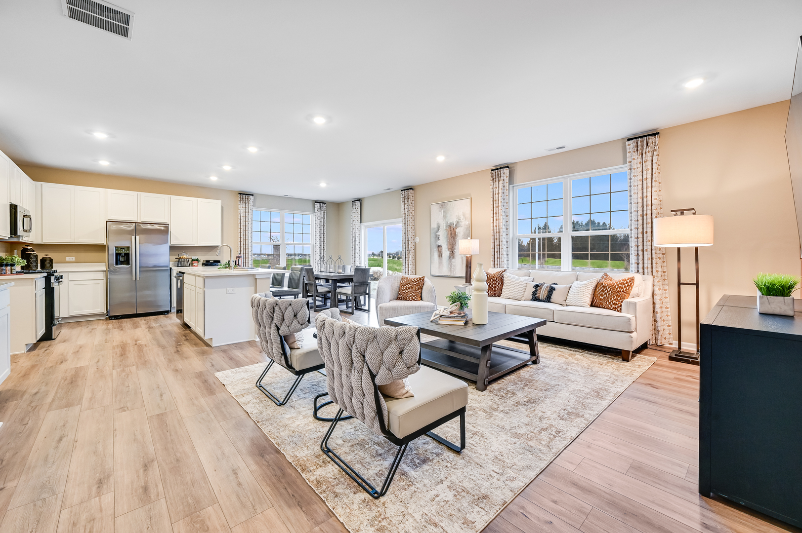 7602 Blueblossom Ln Joliet, IL 60431