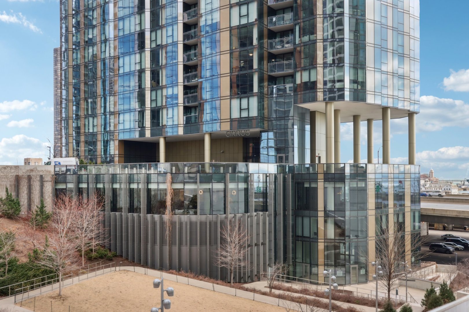 211 N Hbr Dr #1008