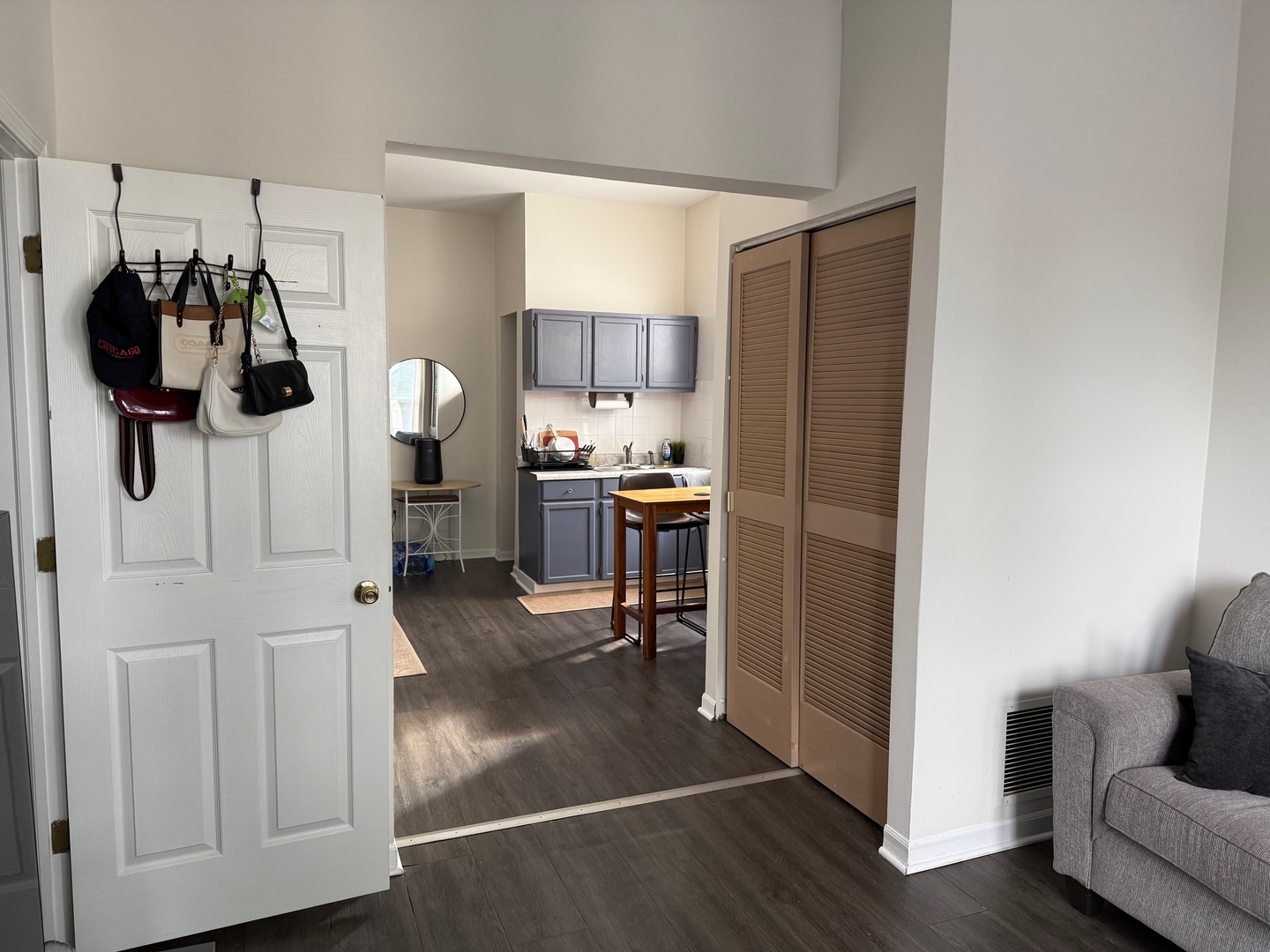 3405 S Un St Chicago, IL 60616