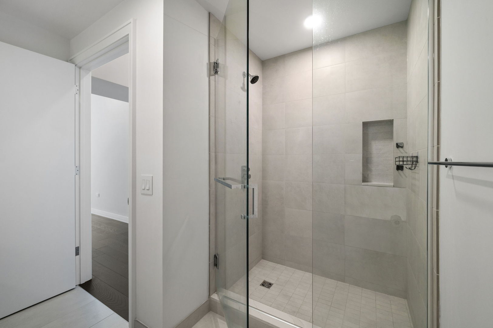 211 N Hbr Dr #4104 Chicago, IL 60601