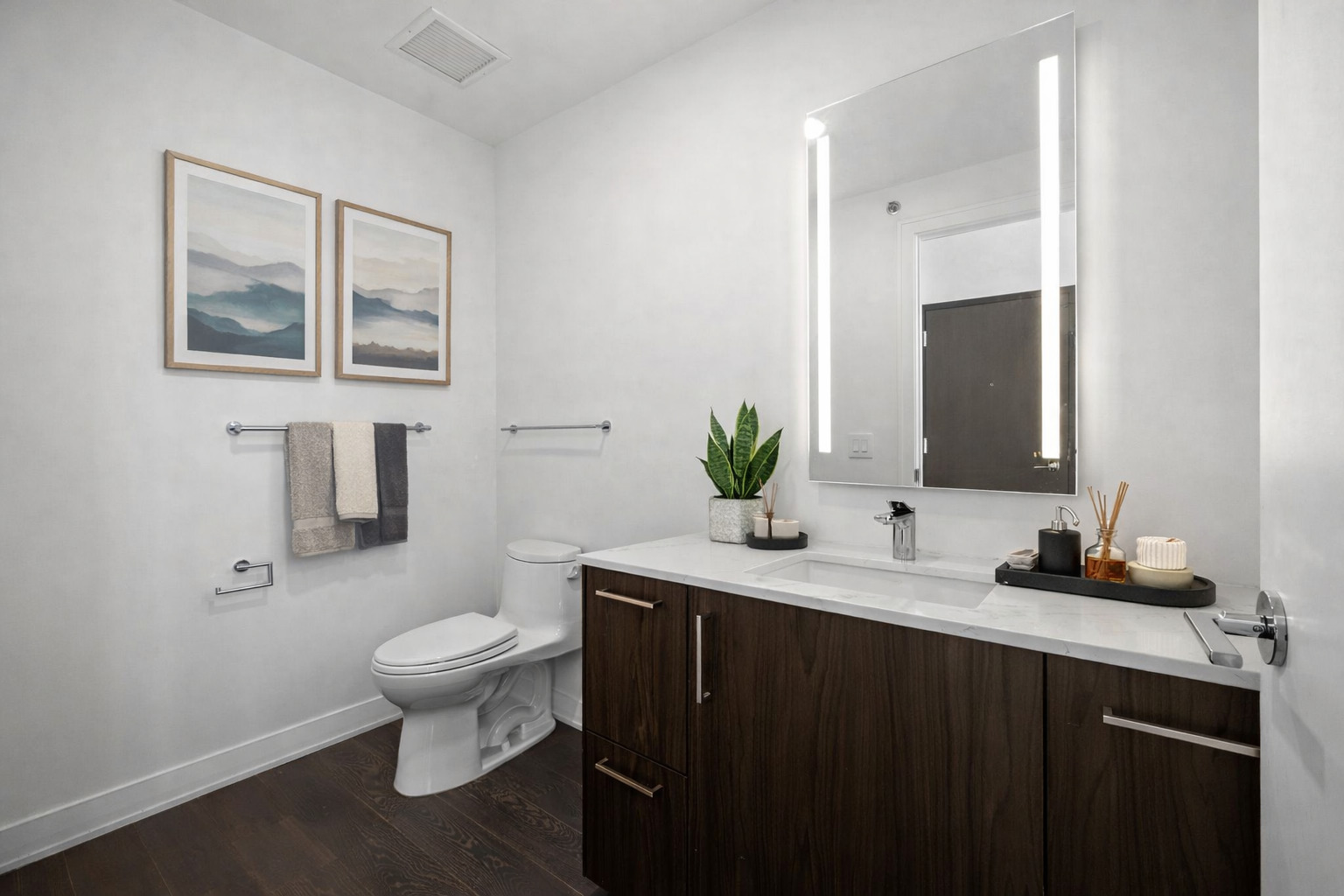 211 N Hbr Dr #4104 Chicago, IL 60601