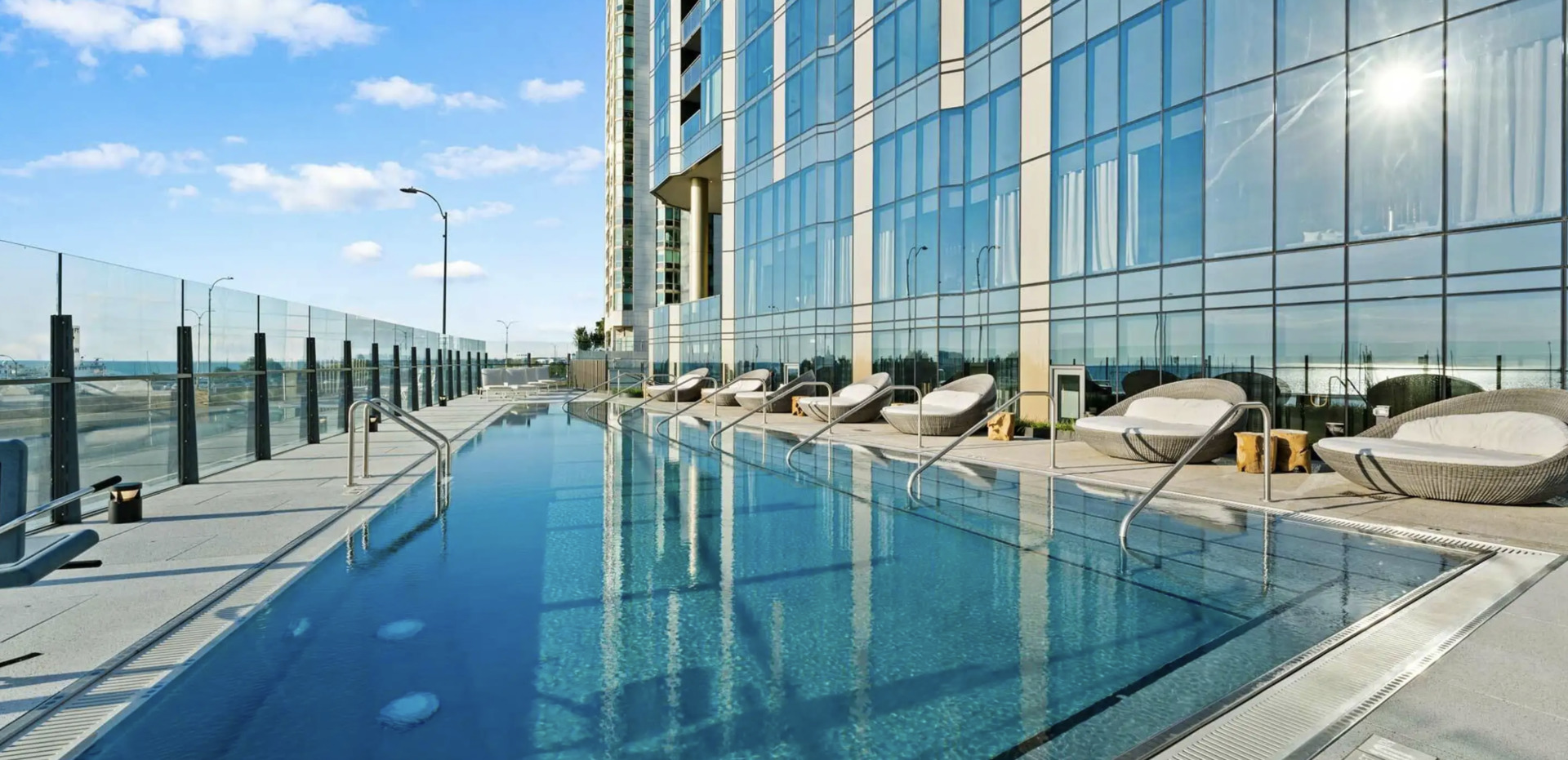 211 N Hbr Dr #4104 Chicago, IL 60601