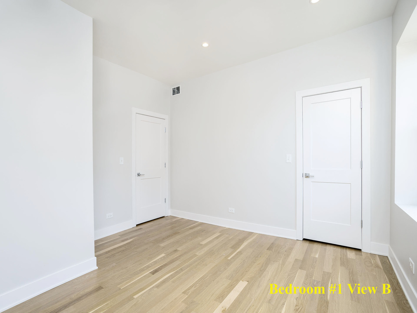 6103 S Kenwood St #3S Chicago, IL 60637