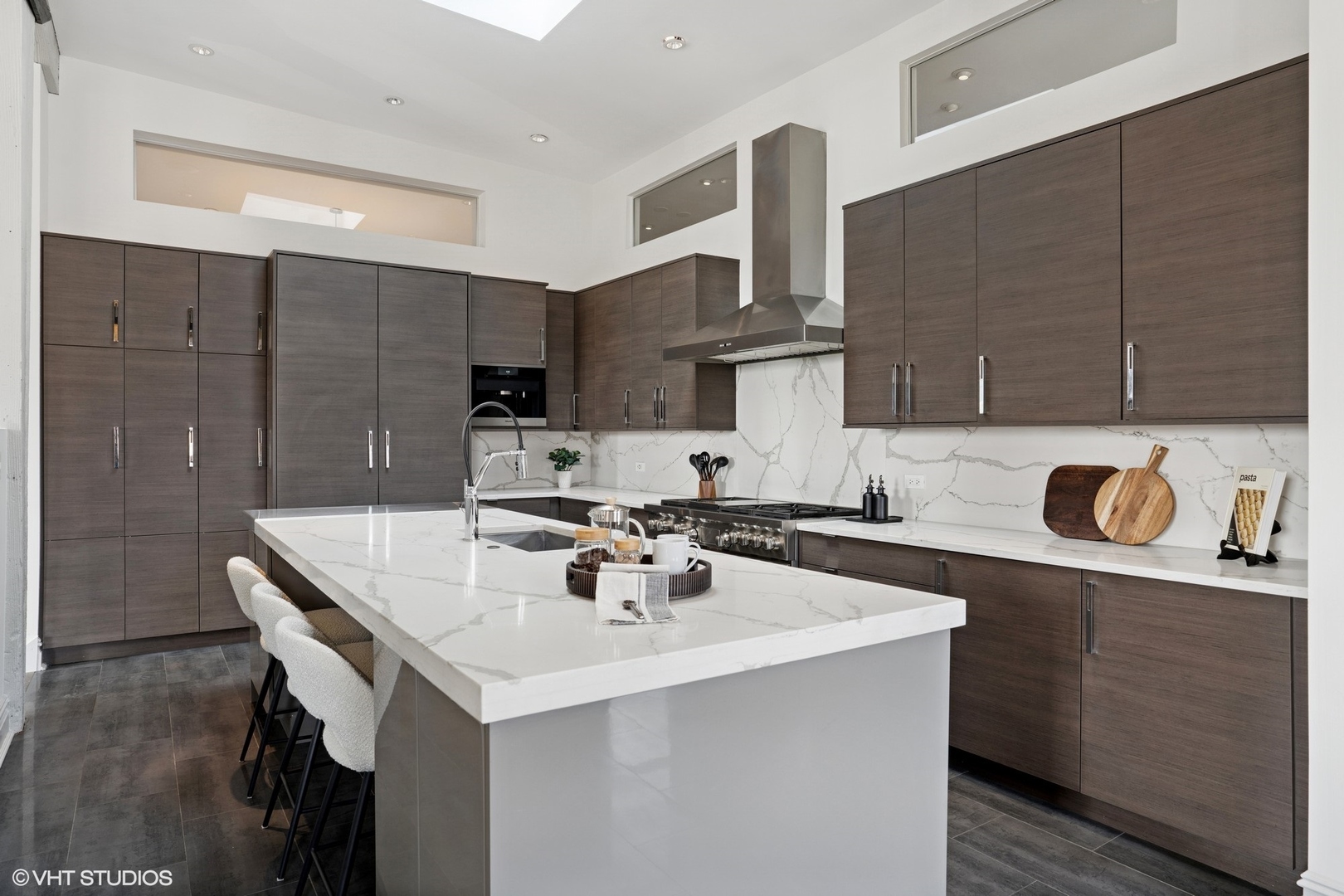 401 N Aberdeen St #4S Chicago, IL 60642