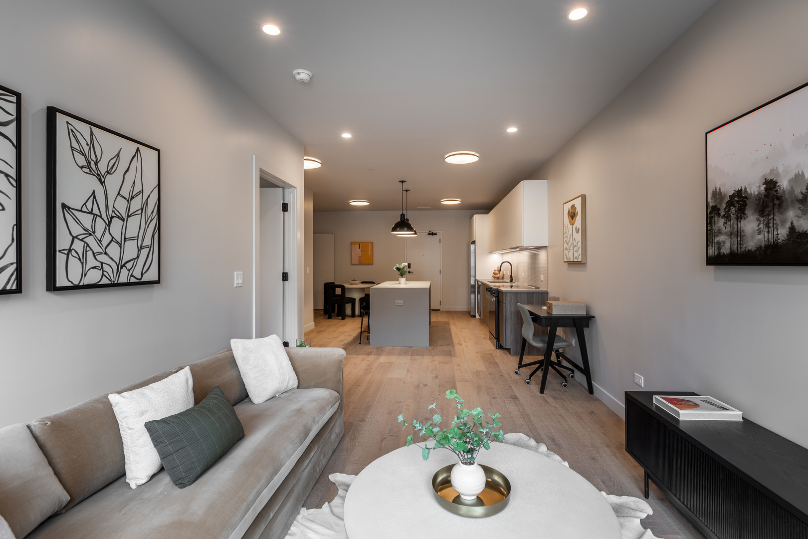 1706 Sherman Ave #203 Evanston, IL 60201