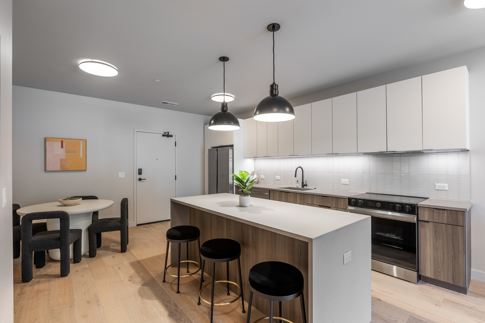 1706 Sherman Ave #203 Evanston, IL 60201